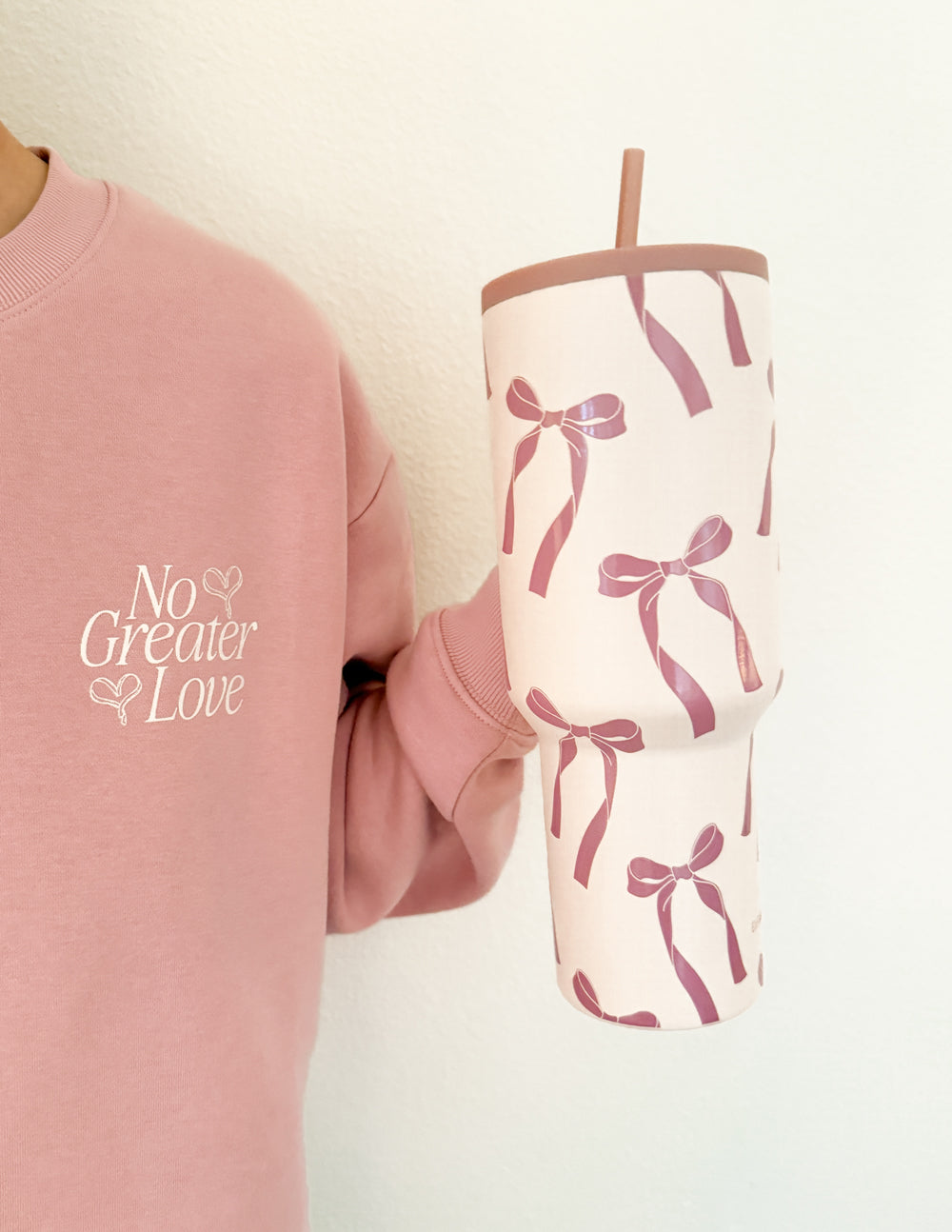 Bows 40 oz Ascend Tumbler